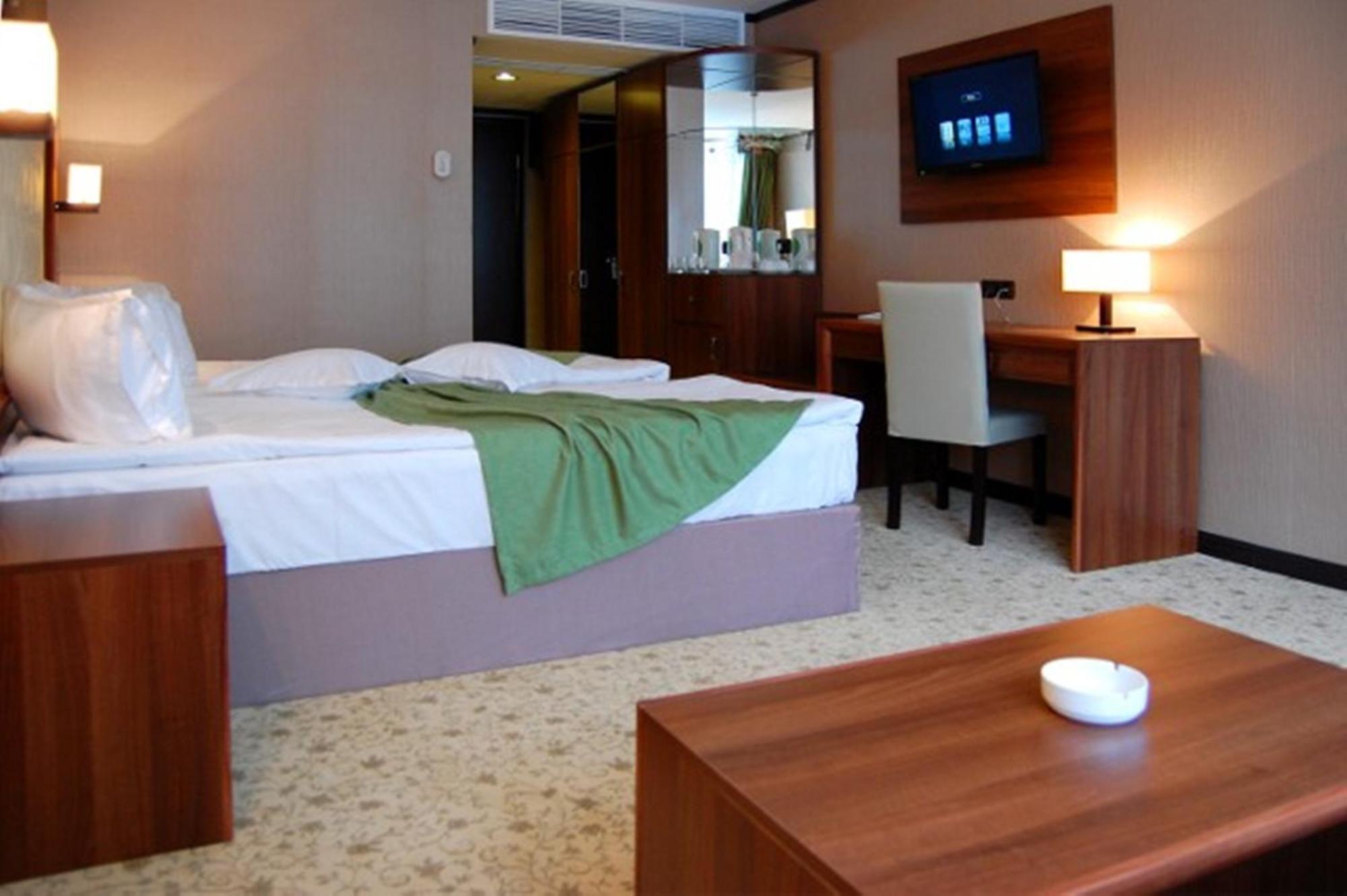 Hotel Hart Predeal Habitación foto